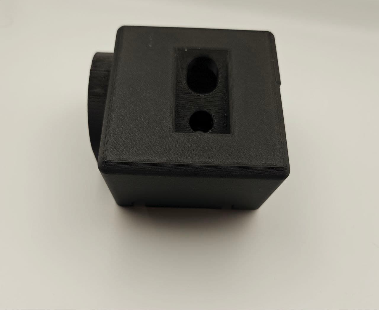 Деталь от беговой дорожки. Фирма Torneo